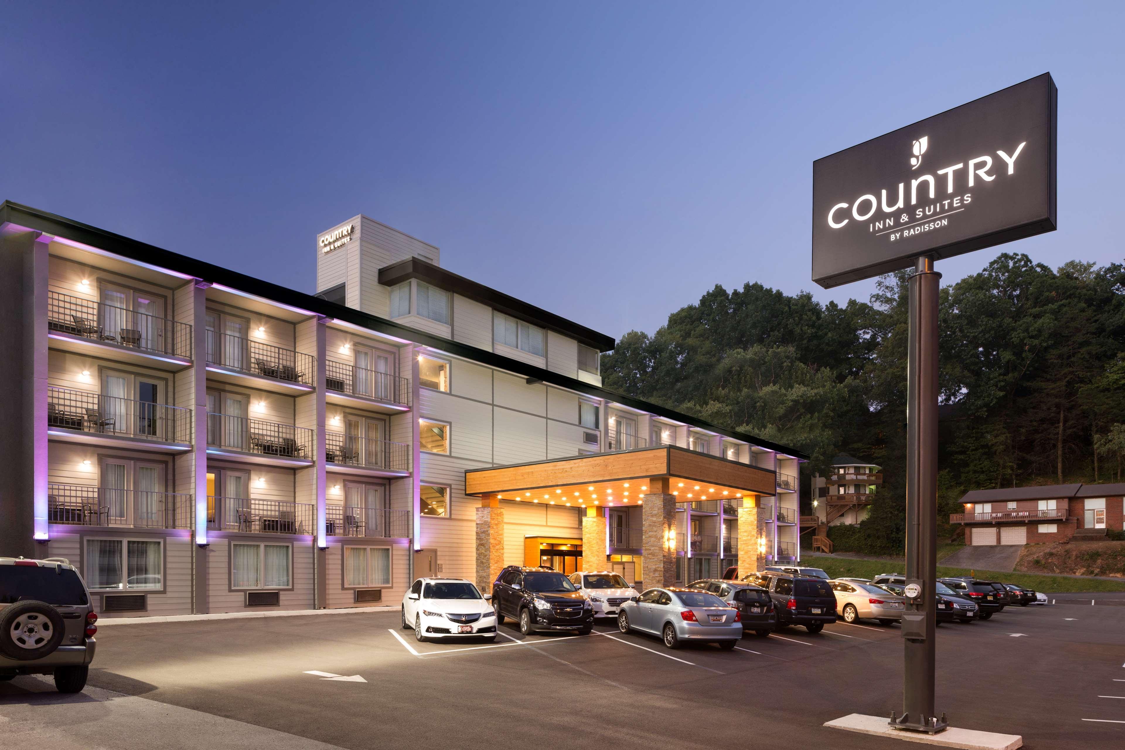 Country Inn & Suites Downtown Convention Center By Radisson, Gatlinburg, Tn Екстериор снимка